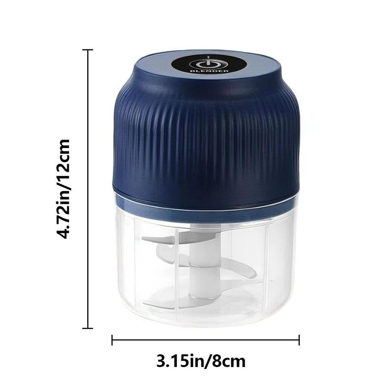 USB-wiederaufladbarer Mini-Zerkleinerer vor weißem Hintergrund mit 12 Zentimetern Höhe und 8 Zentimetern Breite.