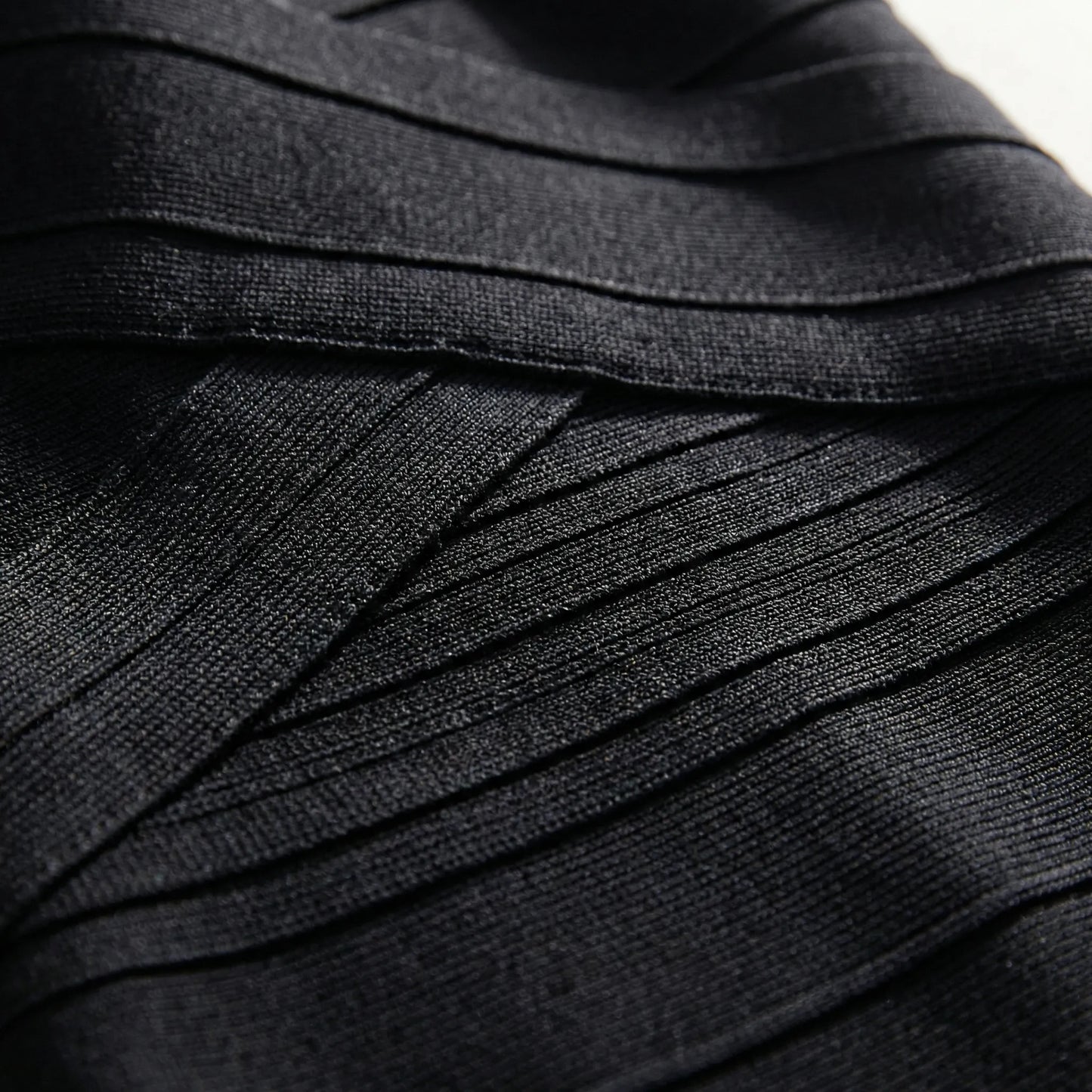 Kurzes Trägerloses Kleid - Giada