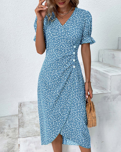 Herbstliches Knopfkleid mit V-Ausschnitt & Kurzarm – Luisa