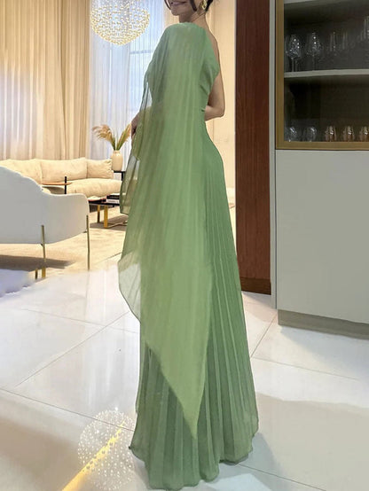 Herbstliches Trendy Ein-Schulter Maxikleid mit Plisseefalten – Mirella