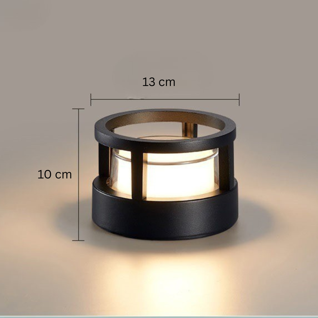 Maßbild der runden Leuchte mit offenem Ring, Breite 13 cm und Höhe 10 cm.
