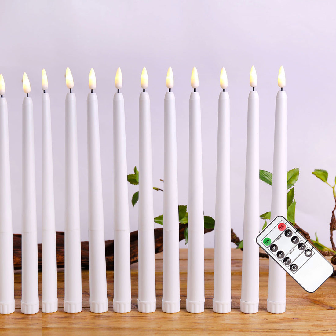 Weiße LED-Kerzen mit Fernbedienung, flammenlos, batteriebetrieben, dekorativ.