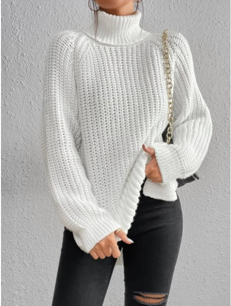 Damen Strickpullover weiß, Rollkragen, grobmaschig, modisch, Herbstmode, elegant, warm.