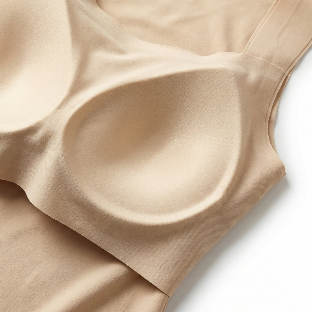Detail des beigen Stütz-Tops für Damen mit geformter Cup-Schale innen