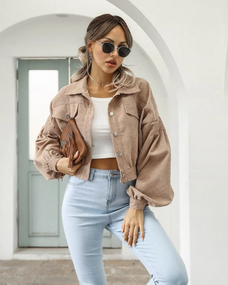 Herbstliches Jeansjäckchen mit Stil – Amira