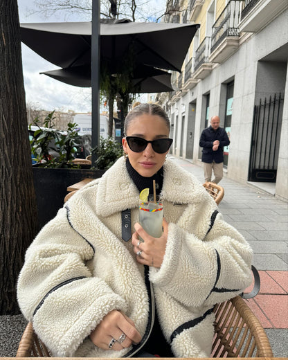 Teddy-Pilotenjacke – Dilara | Winterlich, Kuschelig, Oversized & Stilvoll!