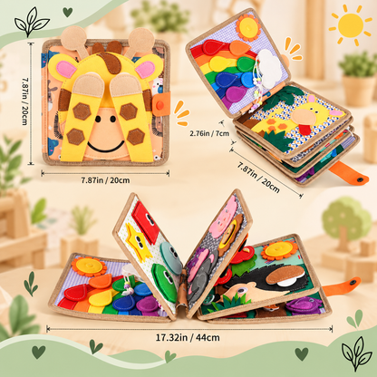 Giraffen-Filzbuch mit Maßangaben zu Höhe, Breite, Dicke und aufgeklappter Länge, dazu mehrere aufgeschlagene Seiten 11