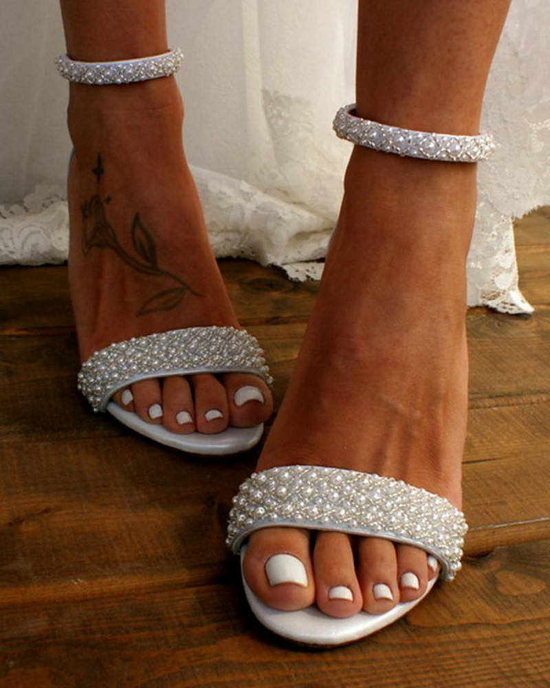 Stilvolle Braut-Sandalen mit zarten Riemen – Mirella