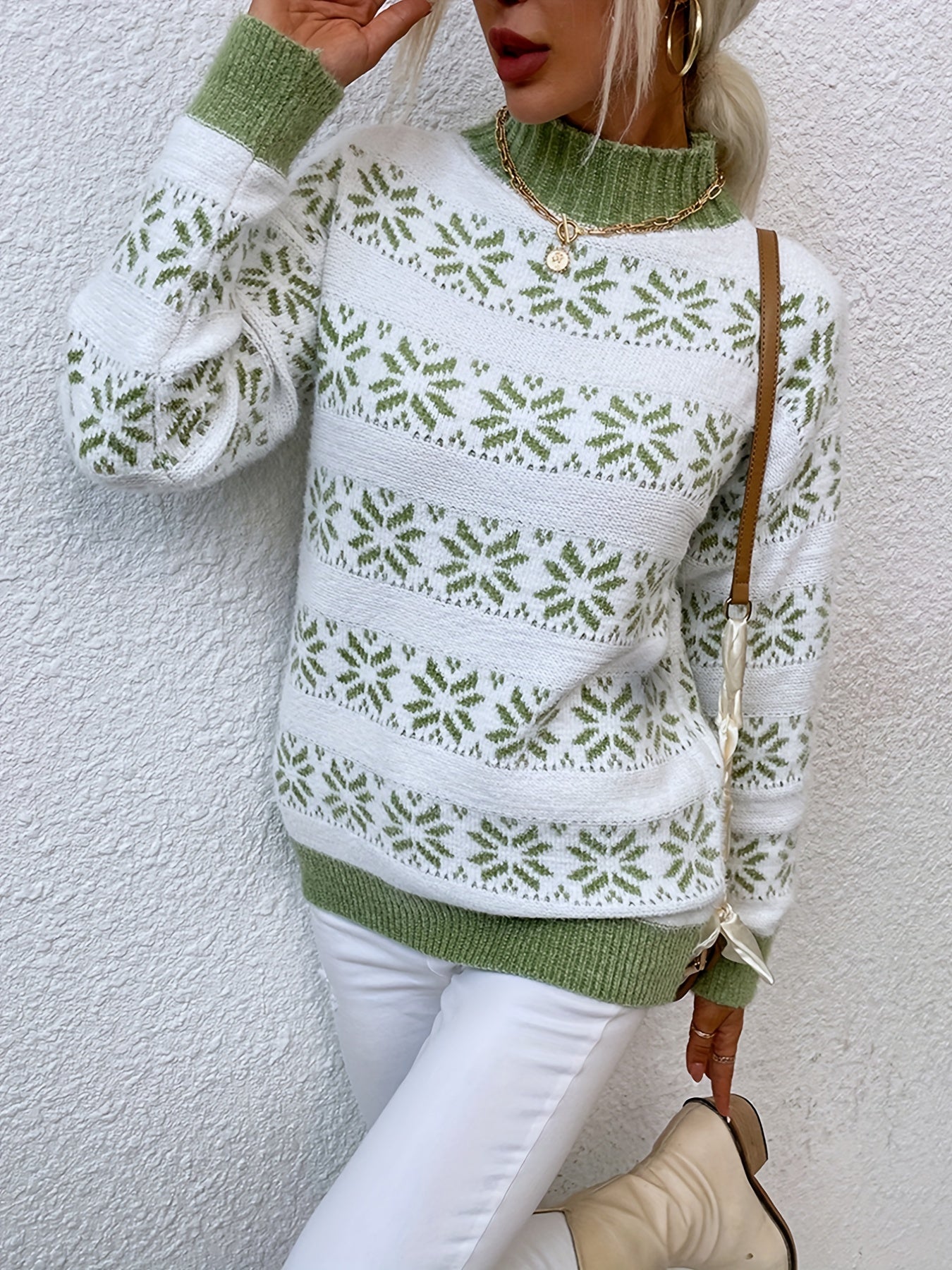 Damenpullover mit grün-weißem Norwegermuster, Strick, Wintermode, lässig, elegant.