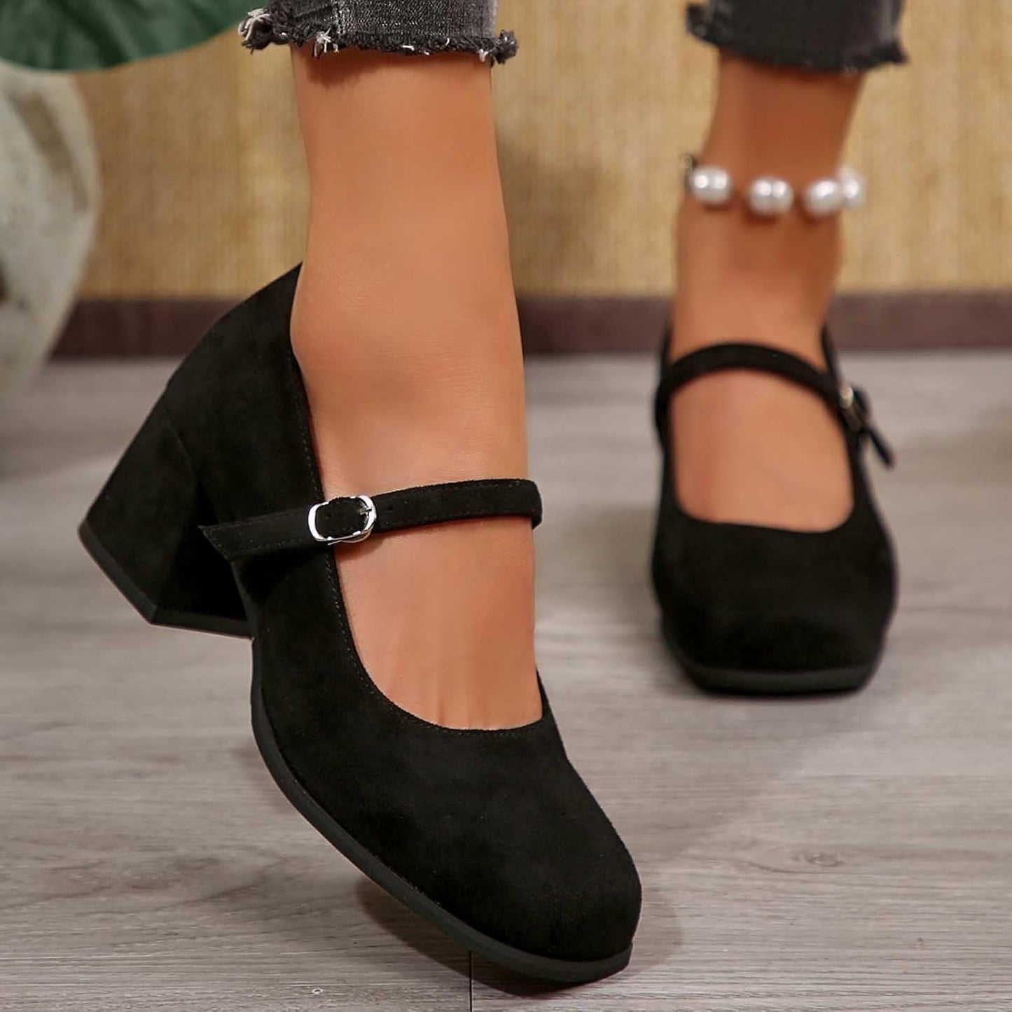 Wildleder Pumps mit Schnalle – Lena Oktoberfest 2026