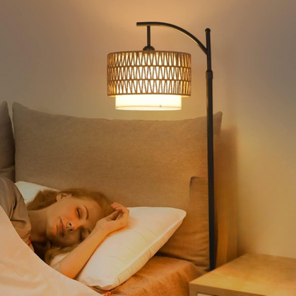 Arc-Stehlampe mit Fernbedienung und doppelten Schirmen – Norvella