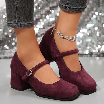 Wildleder Pumps mit Schnalle – Lena Oktoberfest 2026