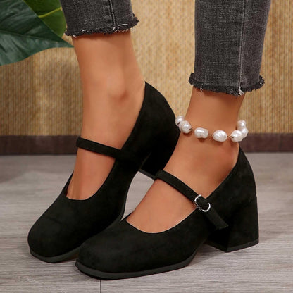 Wildleder Pumps mit Schnalle – Lena Oktoberfest 2026