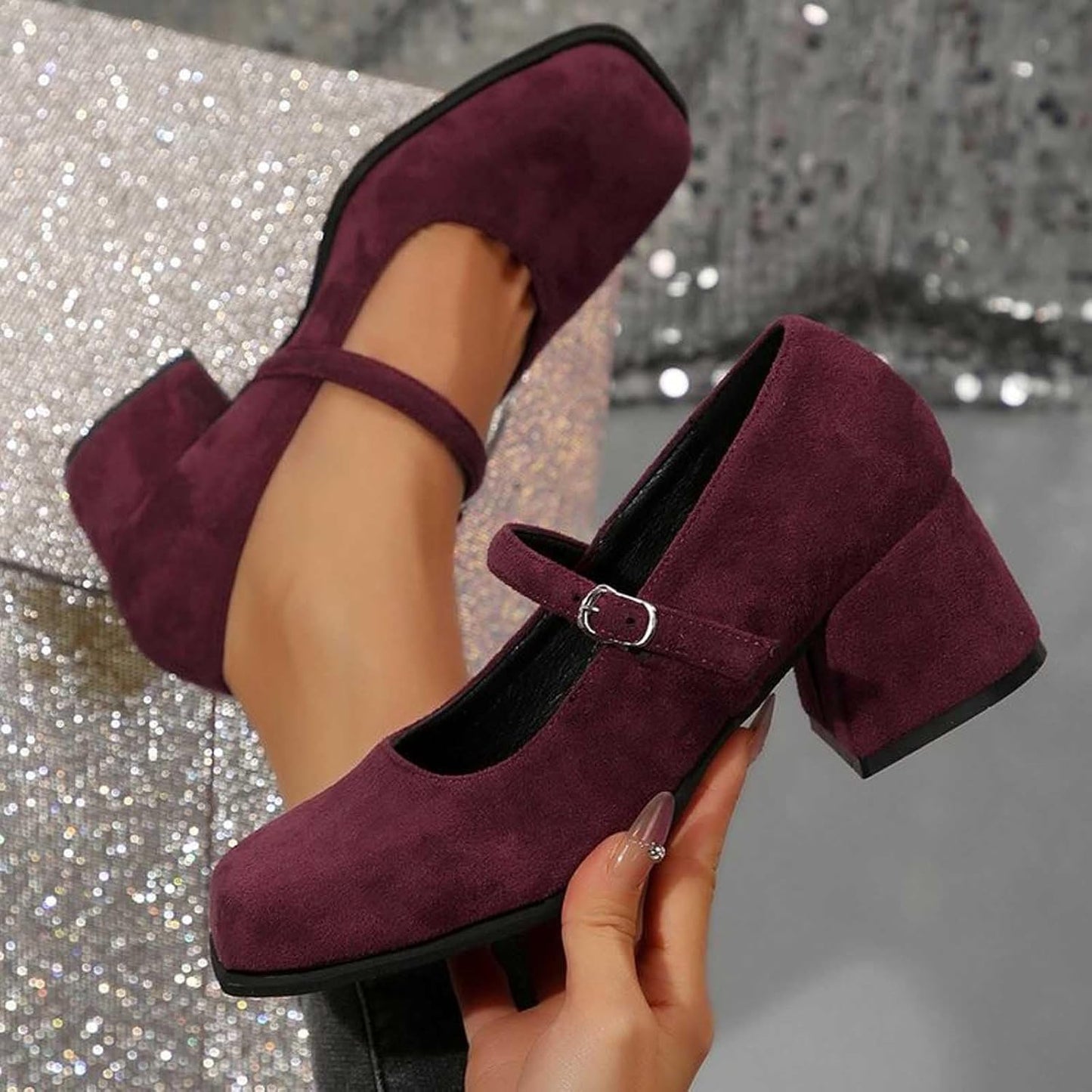 Wildleder Pumps mit Schnalle – Lena Oktoberfest 2026