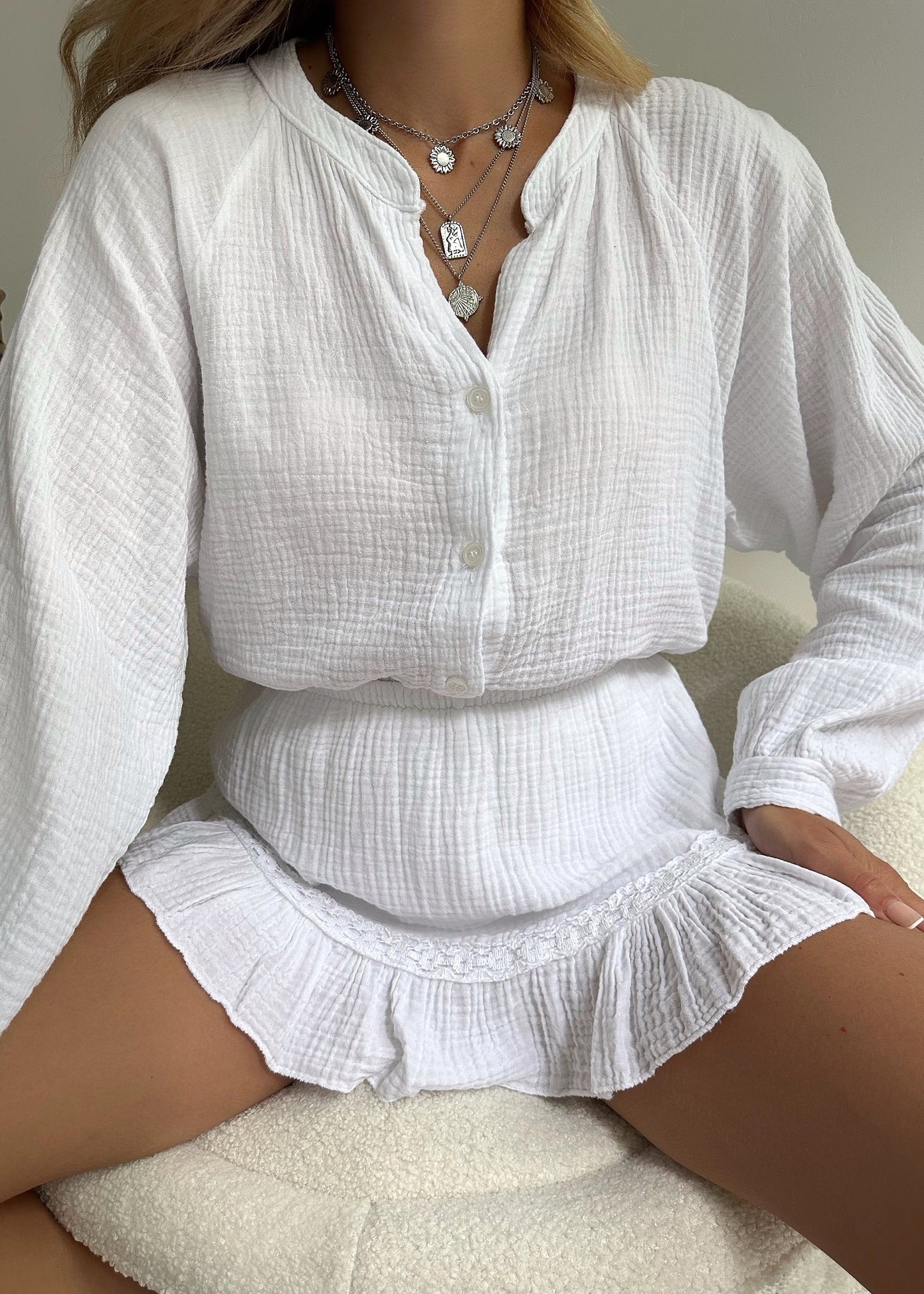 Leichtes Baumwollset mit Bluse & Rüschenshort – Leora