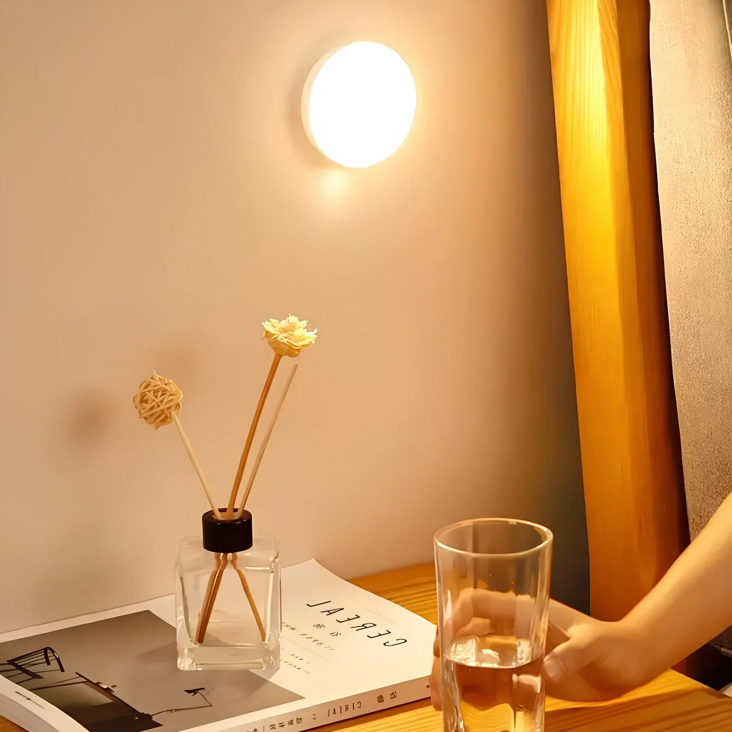 LED-Wandleuchte rund, warmweiß, modernes Design, Schlafzimmerbeleuchtung, energiesparend.