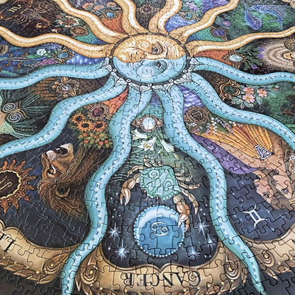 Rundes Puzzle mit Sonnen- und Mondmotiv, Tierkreiszeichen, farbenfroh, detailreich, 1000 Teile.