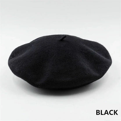 Schwarzes Woll-Baskenmütze, klassisches Design, Unisex, modisches Accessoire.