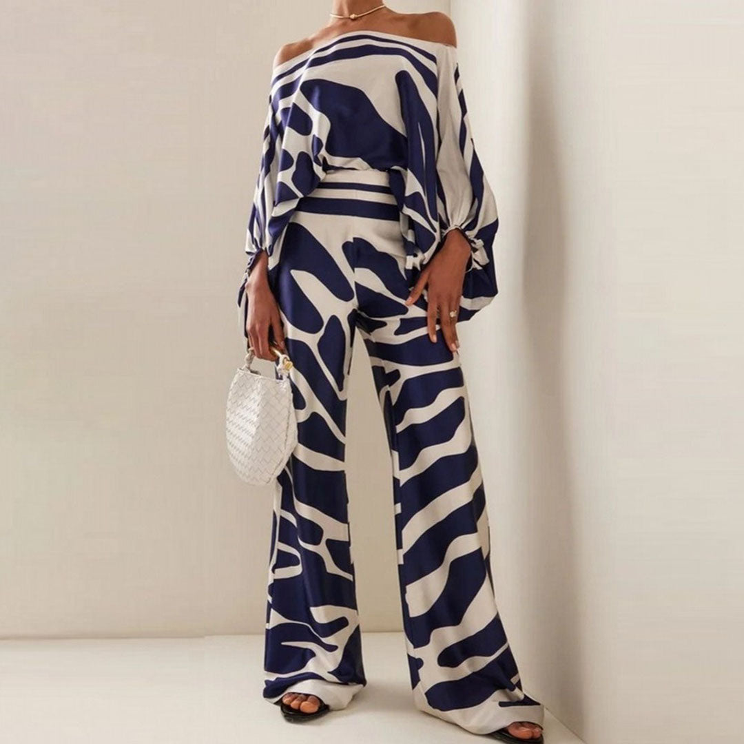 Zweiteiliges Satin-Set mit Herbstmuster – Selena