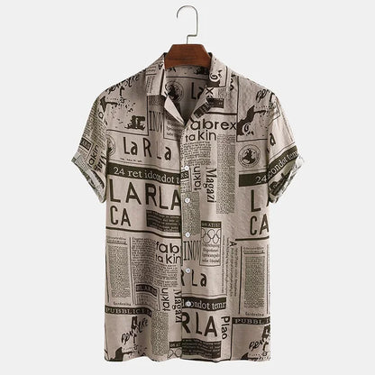 Herrenhemd mit Zeitungsdruck, 65% Baumwolle, kurzärmelig, Streetwear, beige.