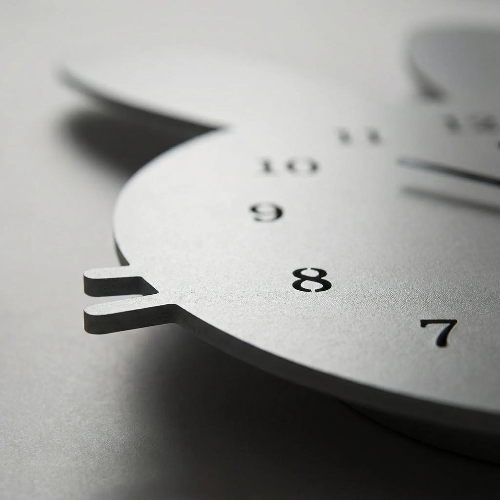 Dekorative Wanduhr In Hasenform - Bunnovelle