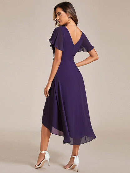 Chiffon Hoch-Tief Hochzeitsgastkleid mit V-Ausschnitt und kurzen Ärmeln 117