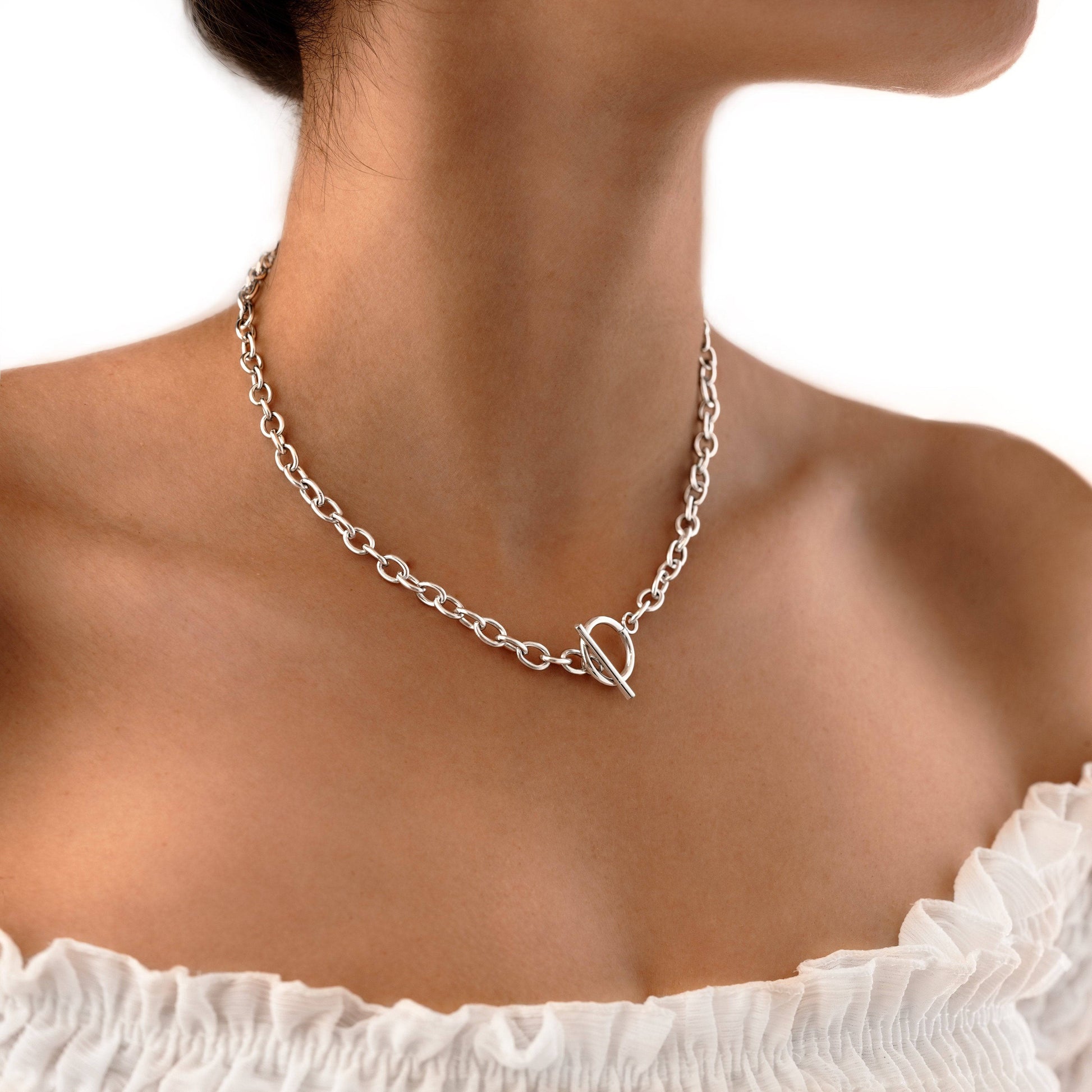Elegante Halskette Aus Silber - Ringgen 
