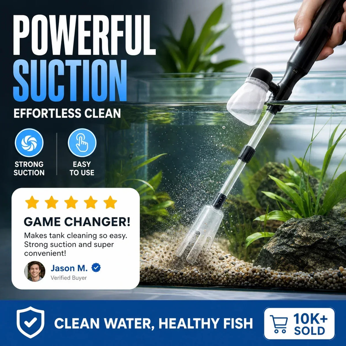 Aquarien-Kiesreiniger mit Handgriff im Aquarium, Schmutz sammelt sich im Filterbeutel.