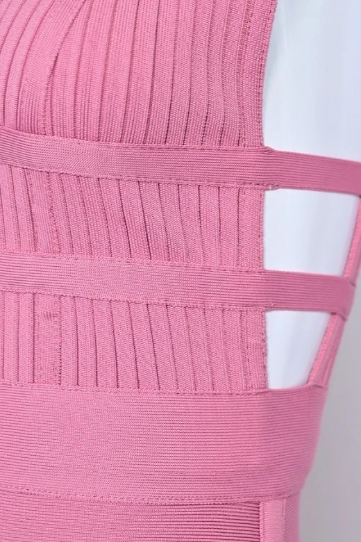 Figurbetontes Knielanges Kleid - Cindy