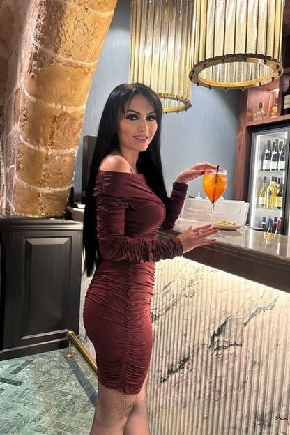 Figurbetontes Off Shoulder Kleid - Celia