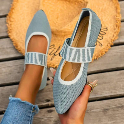 Flacher Damenschuh Mit Riemen - Marissa