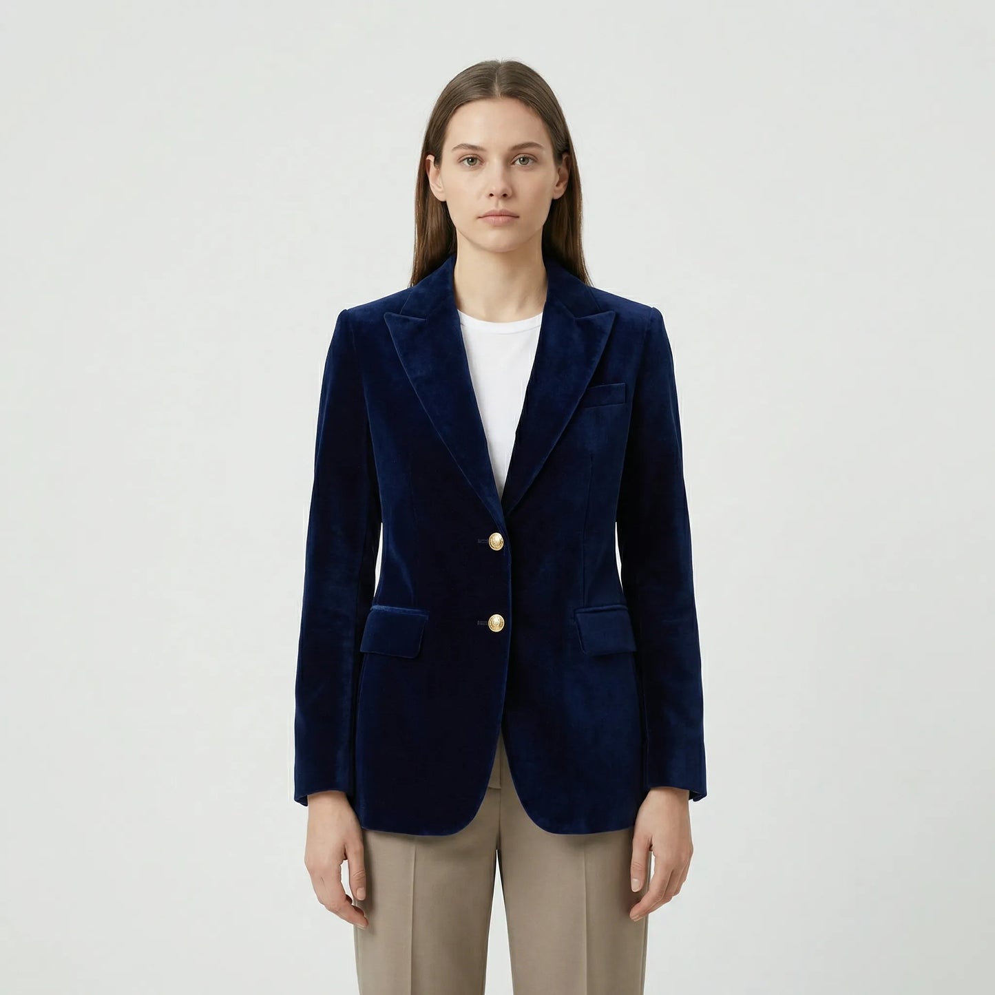 Getailleerde Fluwelen Blazer Met Gouden Knopen - Tamara