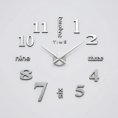 Große Dekorative Wanduhr - ReflectaLux