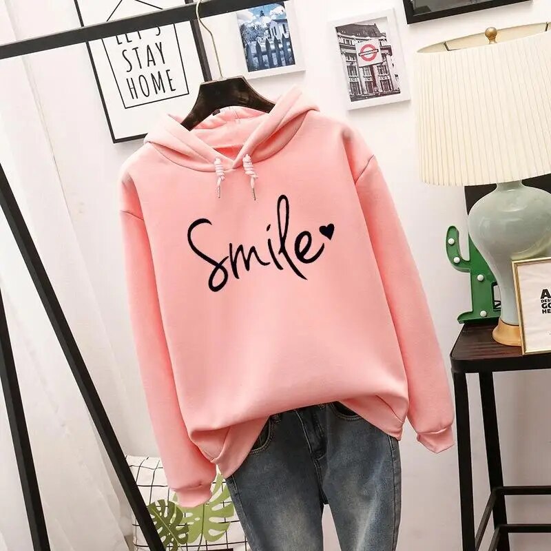 Rosa Kapuzenpullover mit "Smile"-Aufdruck, lässig, lange Ärmel, Damenmode, Baumwolle.