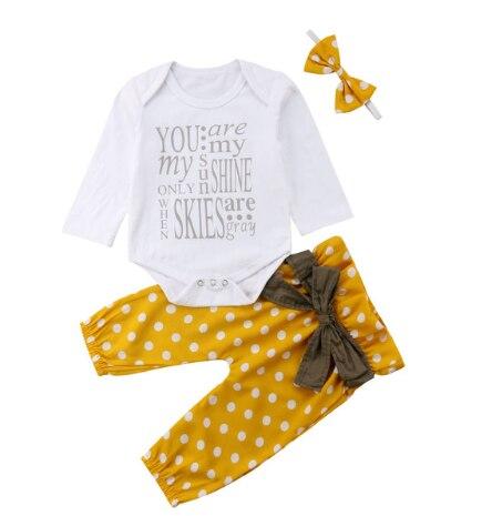 Baby-Outfit mit Spruch & Rüschenhose – HerbstzauberSet