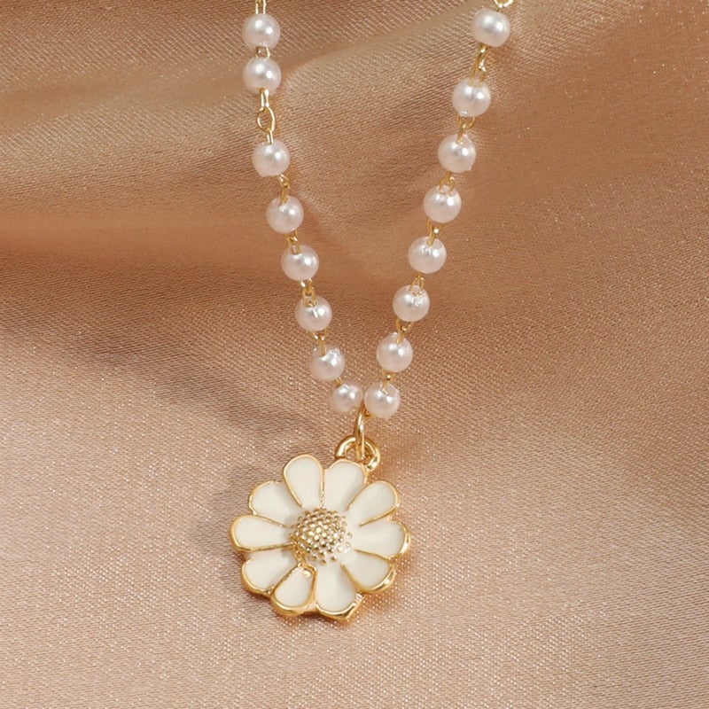 Halskette Mit Anhänger - PetalPearl 
