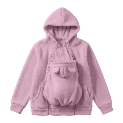 Rosa Fleece-Kapuzenpullover von vorn mit geöffnetem Reißverschluss-Einsatz und kleiner Kapuze mit Bärenohren.