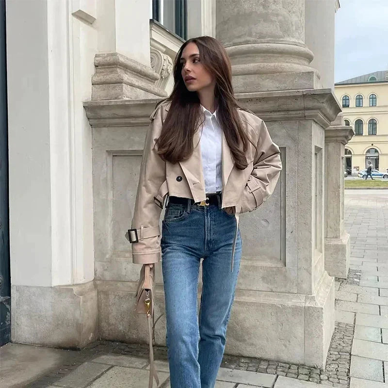 Herbstlicher Trendiger Kurzer Damen-Trenchcoat mit Gürtel – Amelie