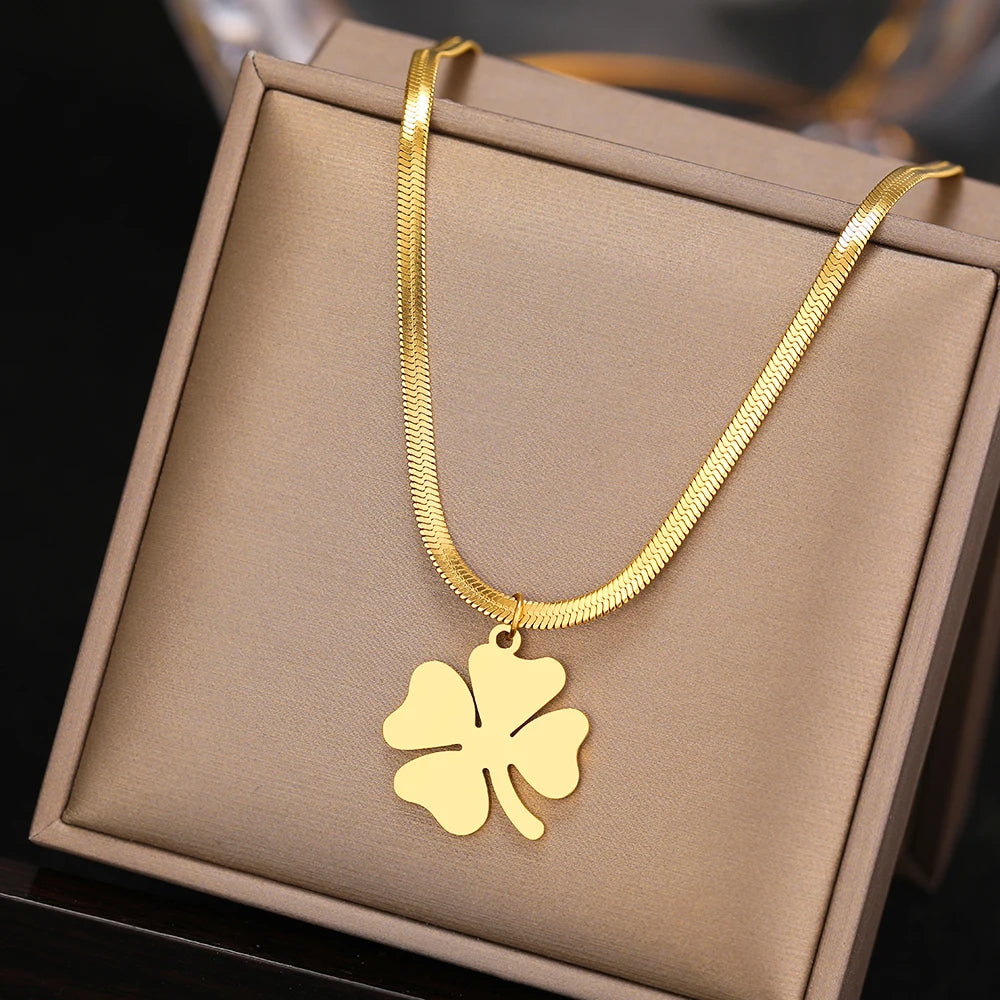 Kette Mit Schlange-Klinge - CloverCharm 