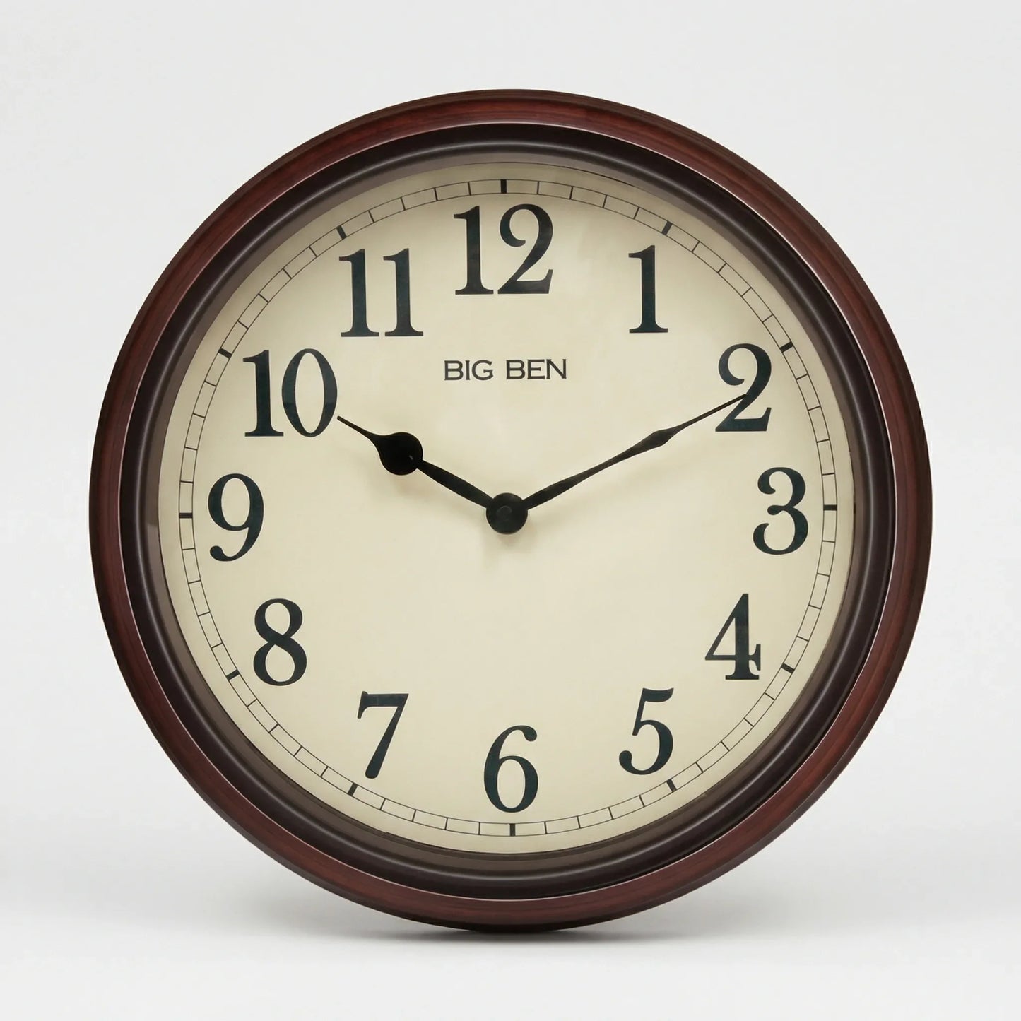 Klassische Runde Wanduhr - Chronowood
