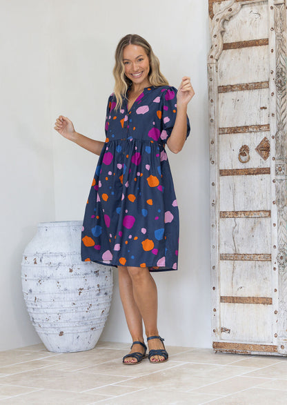 Knieumspielendes Babydoll Kleid - Kiana