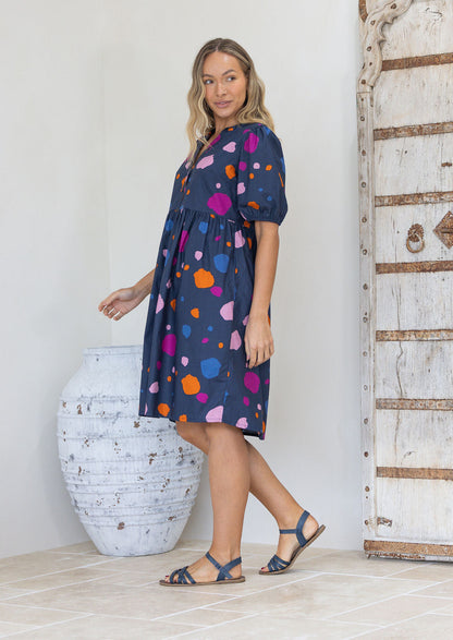 Knieumspielendes Babydoll Kleid - Kiana