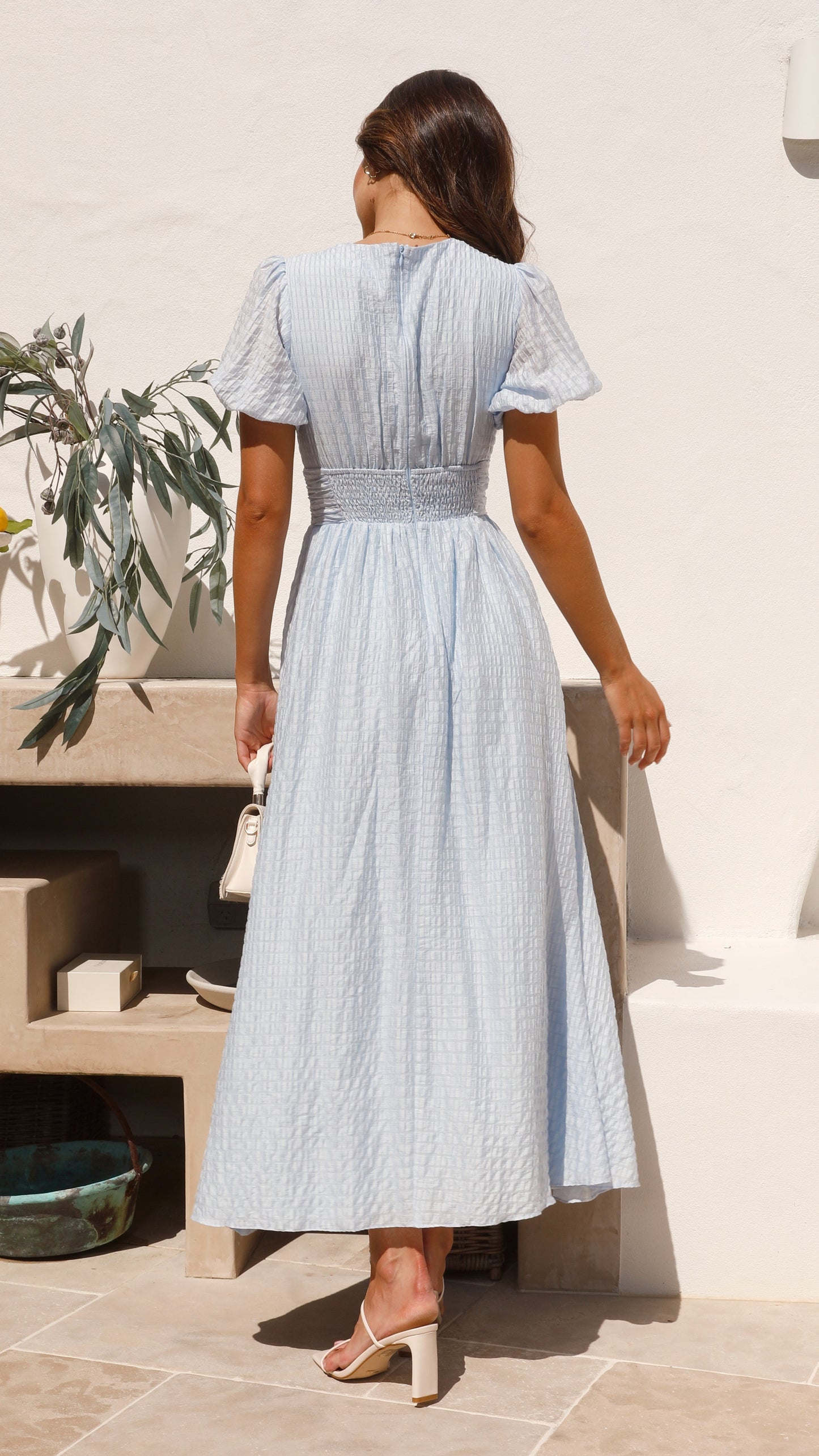 Boho-Maxikleid mit V-Ausschnitt und Knopfleiste – Yara