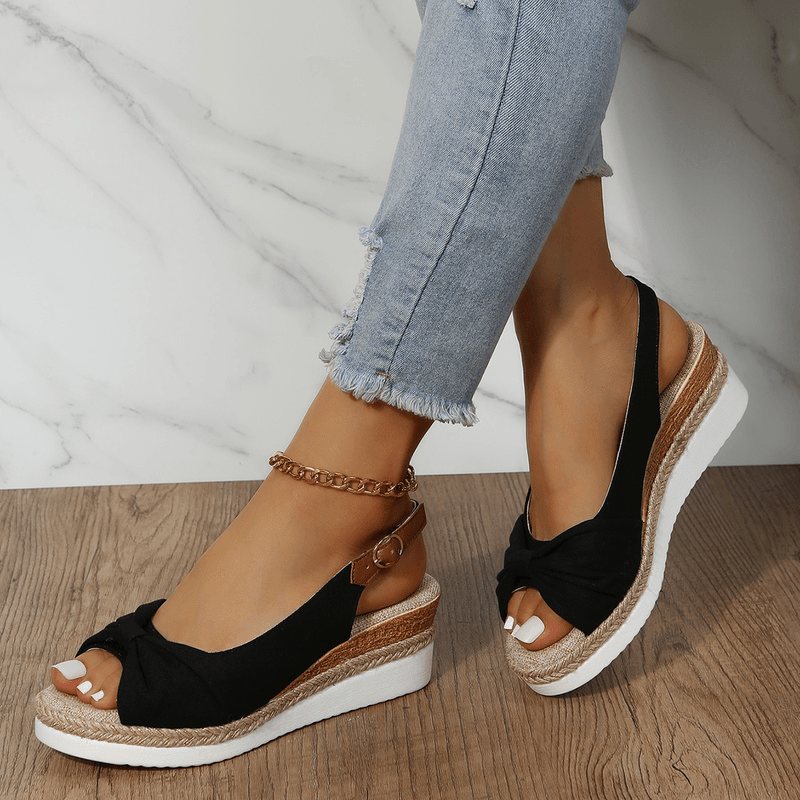 Damen Sandalen Keilabsatz Schwarz, bequem, Sommermode, Leosa, Jeans, Holzoptik, Fußkettchen.