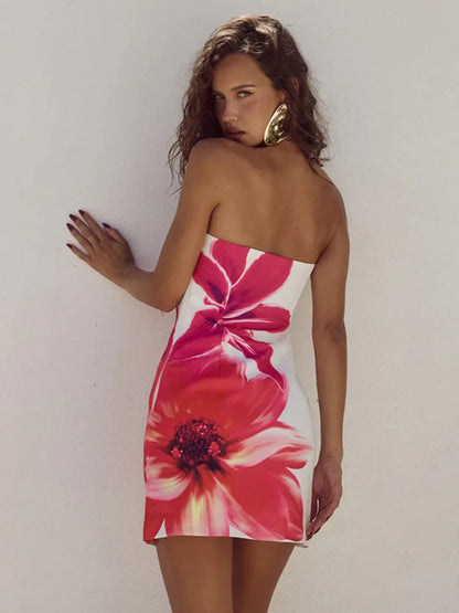 Sommerliches Minikleid mit Blumenmuster und verstellbaren Trägern – Zoey