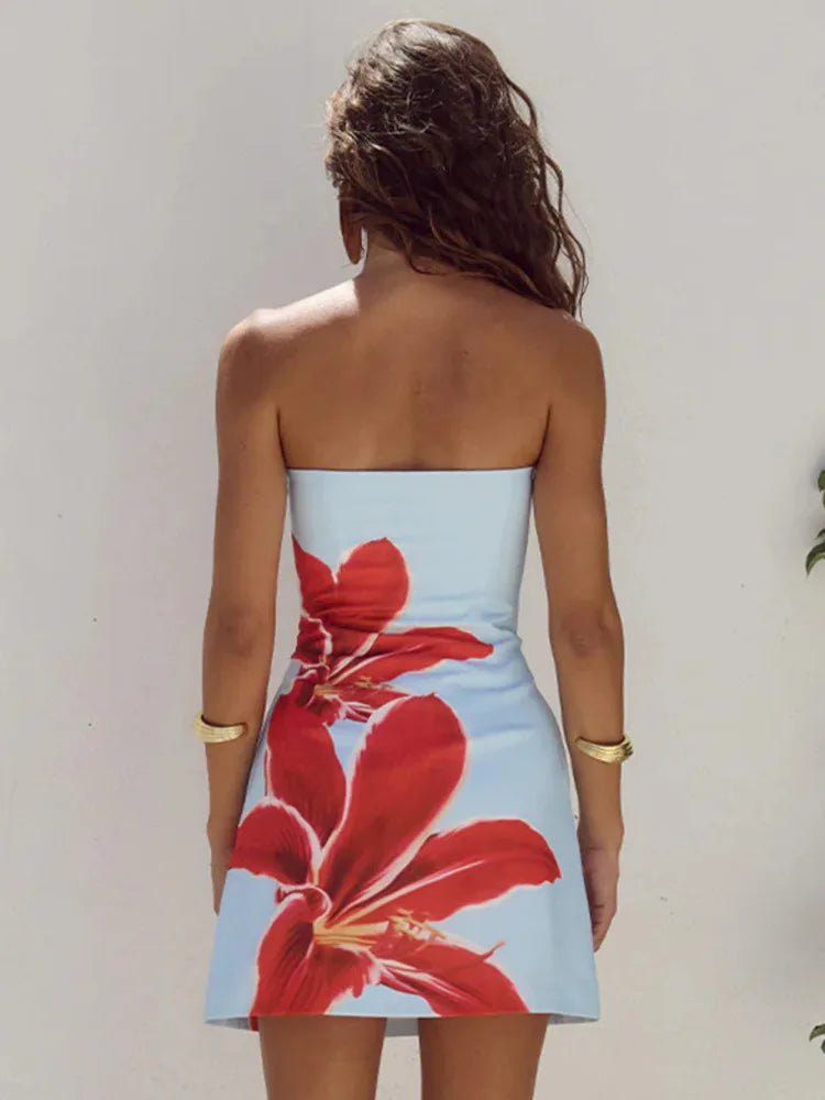 Sommerliches Minikleid mit Blumenmuster und verstellbaren Trägern – Zoey