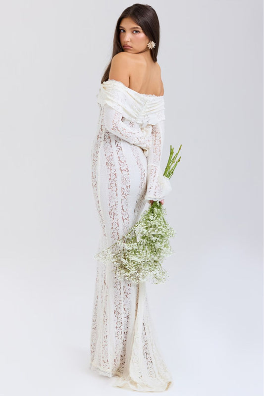 Schulterfreies Herbst-Maxikleid aus floraler Spitze – Alondra