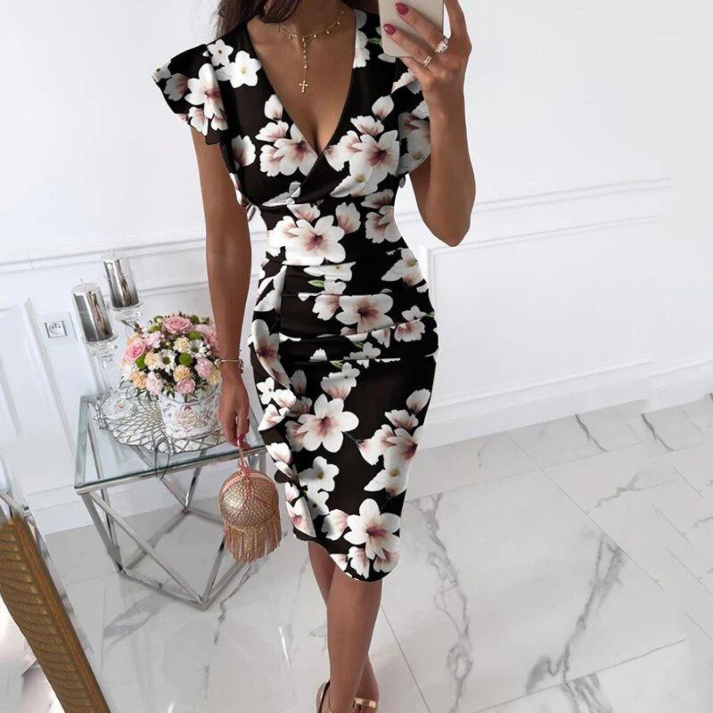 Herbstliches Midi-Kleid mit V-Ausschnitt und taillierter Passform – Livia