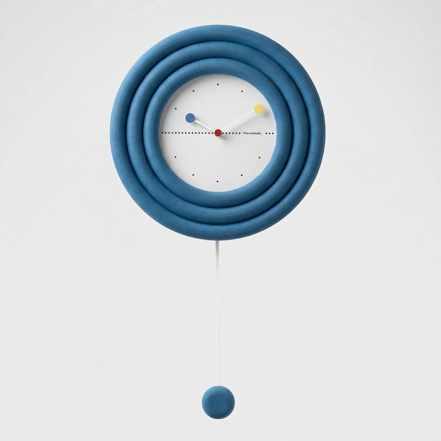 Minimalistische Pendelwanduhr - Circulonix