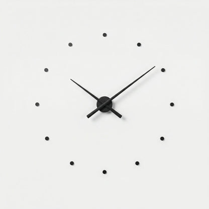 Minimalistische Wanduhr - Averloq